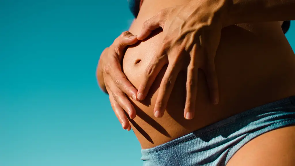 Jak masaż ciążowy może pomóc w komforcie i zdrowiu podczas ciąży?