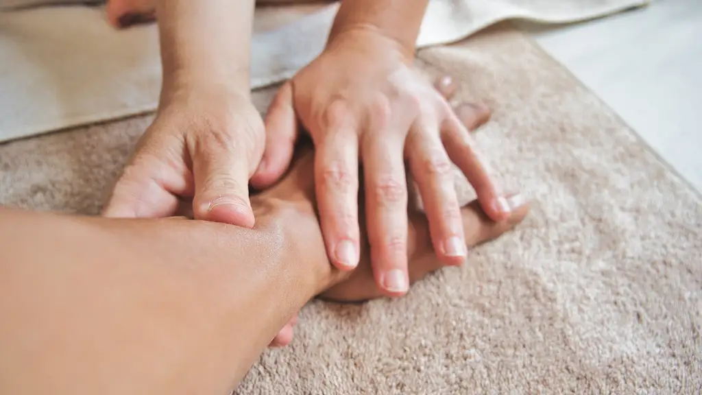Jakie dolegliwości leczy masaż tkanek głębokich?